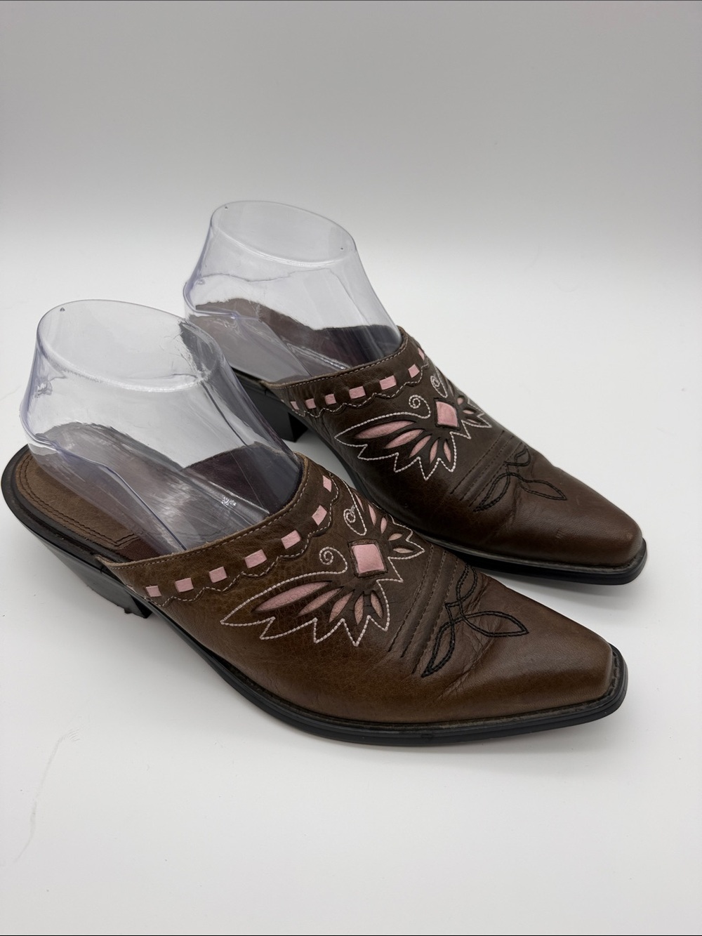 Sonora by Double H Leather Slip-On Women’s Embroidered Mule with Pink Accents